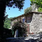 Du Château De Retourtour Hébergement de vacances Lamastre
