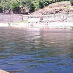 Hébergement de vacances Du Château De Retourtour *