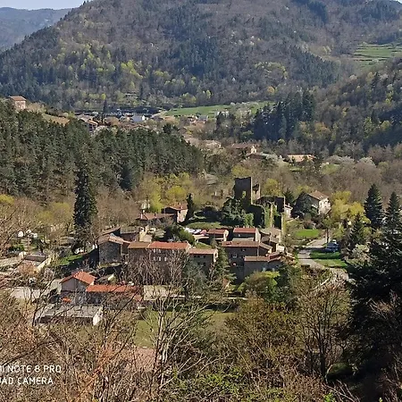度假居 Du Chateau De Retourtour *